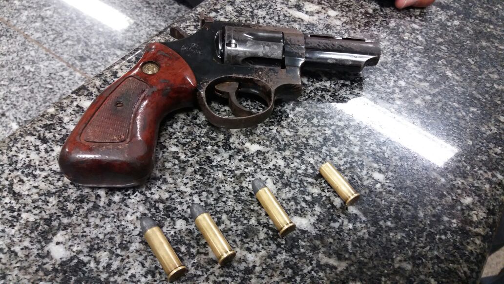Arma apreendida com o menor, autor do disparo contra o jovem Guilherme Lemos
